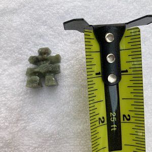 soapstone inukshuk carving from Nunavut - Inuit